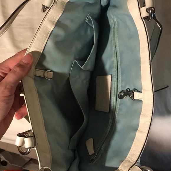 White mini tote - Picture 4 of 5